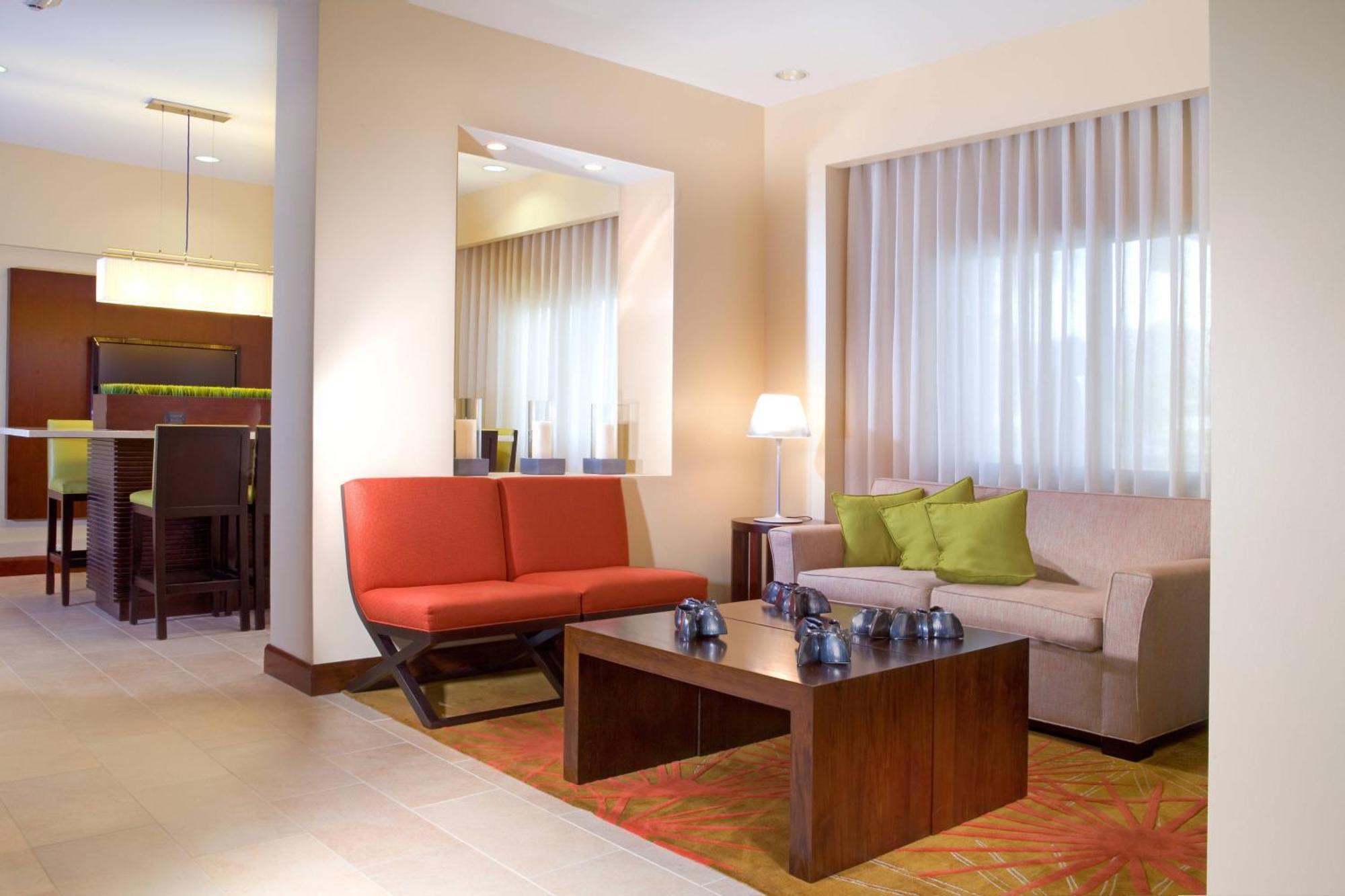 Courtyard By Marriott Port Of Spain Exterior foto